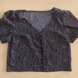 SHEIN black button down cropped blouse